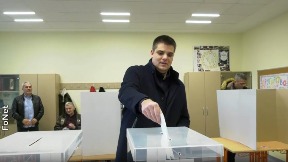 Glasao Aleksandar Šešelj